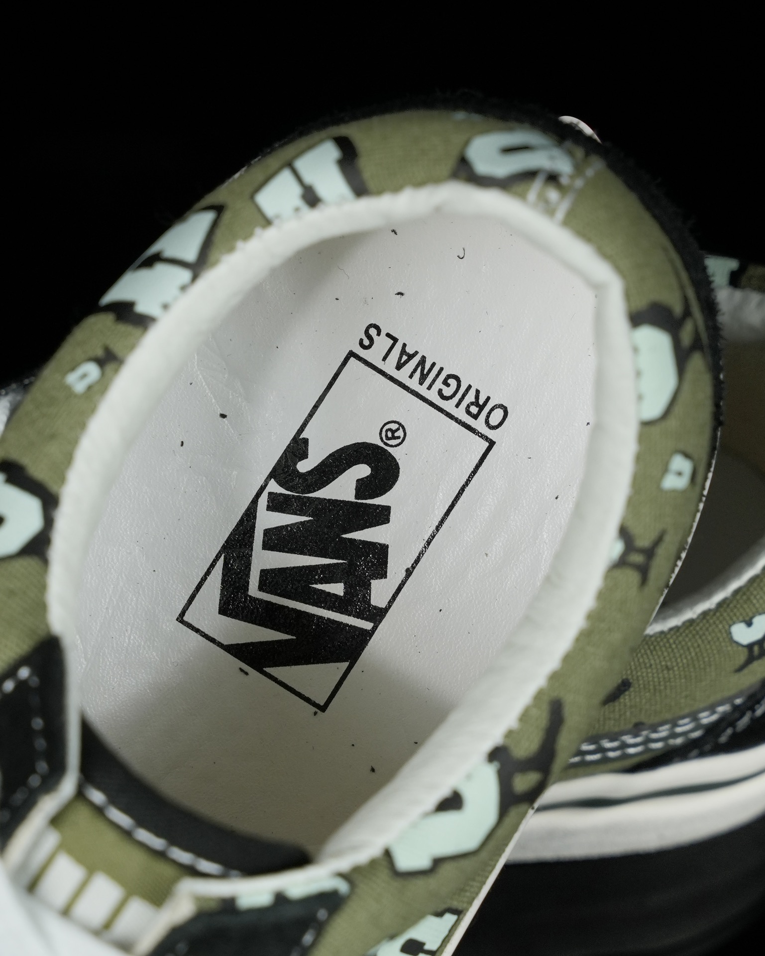 Vault by Vans X Undefeated Green