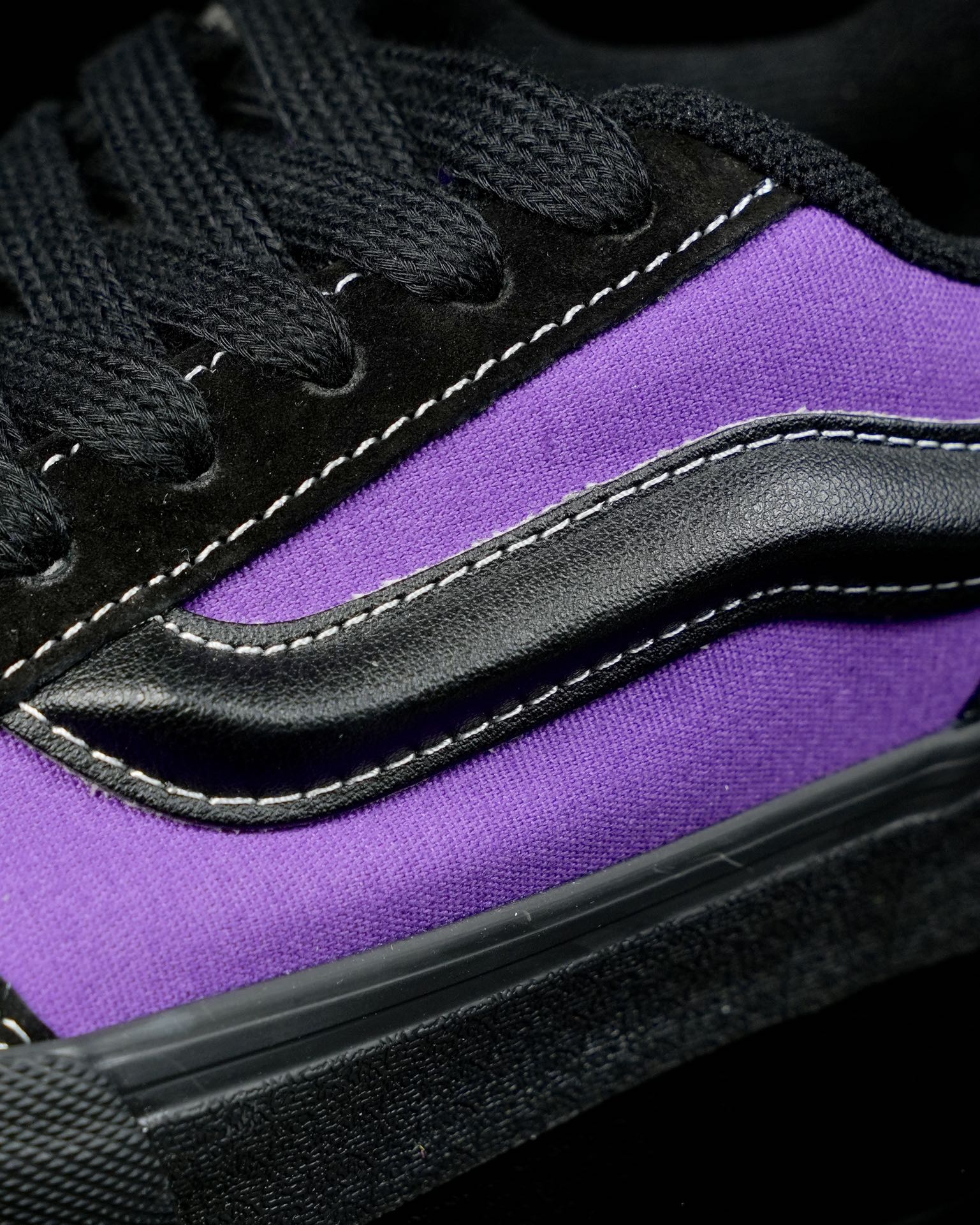 Vans Knu-Skool black purple