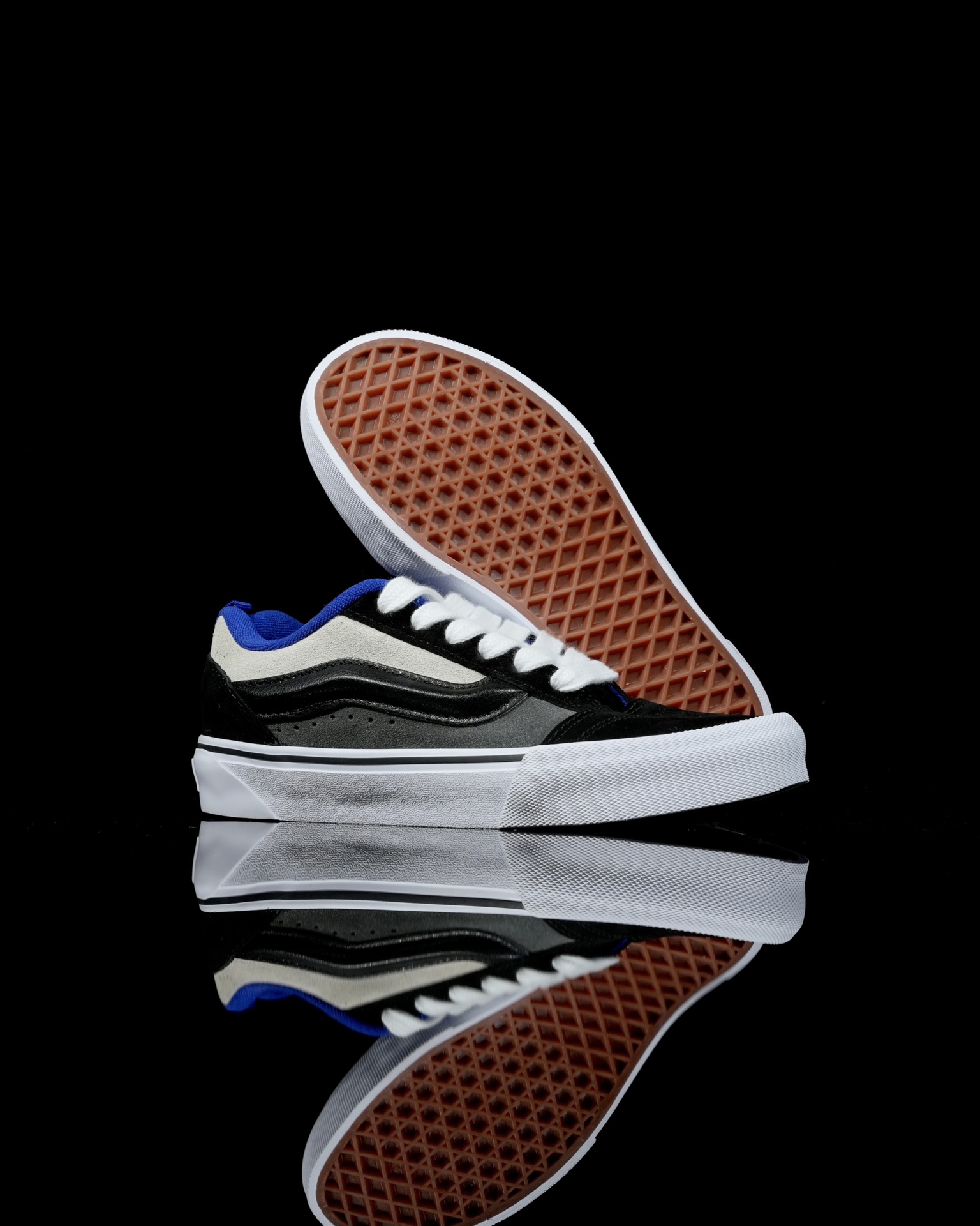 Vans Knu Skool black grey blue