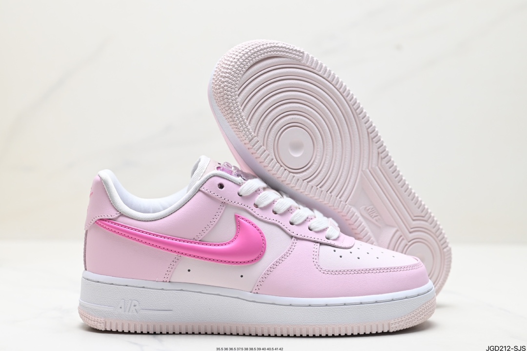 Nike Air Force 1 '07 LX pink