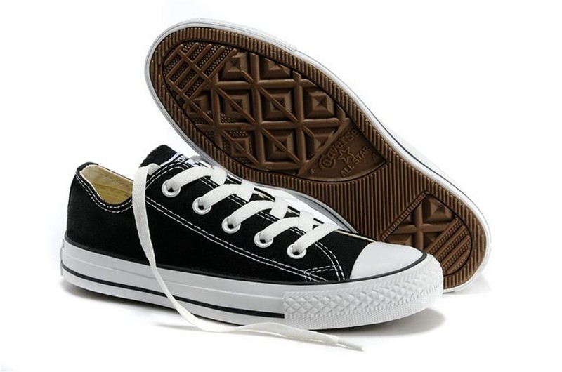 Converse Chuck Taylor low black