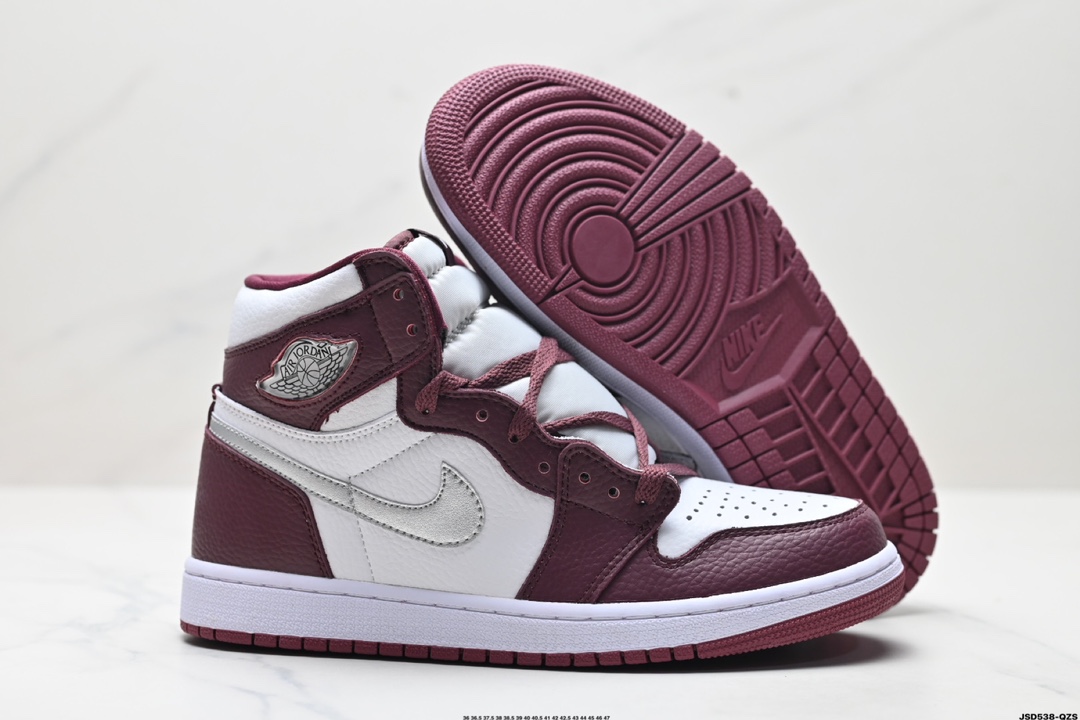 Nike Air Jordan 1 Retro High OG white maroon