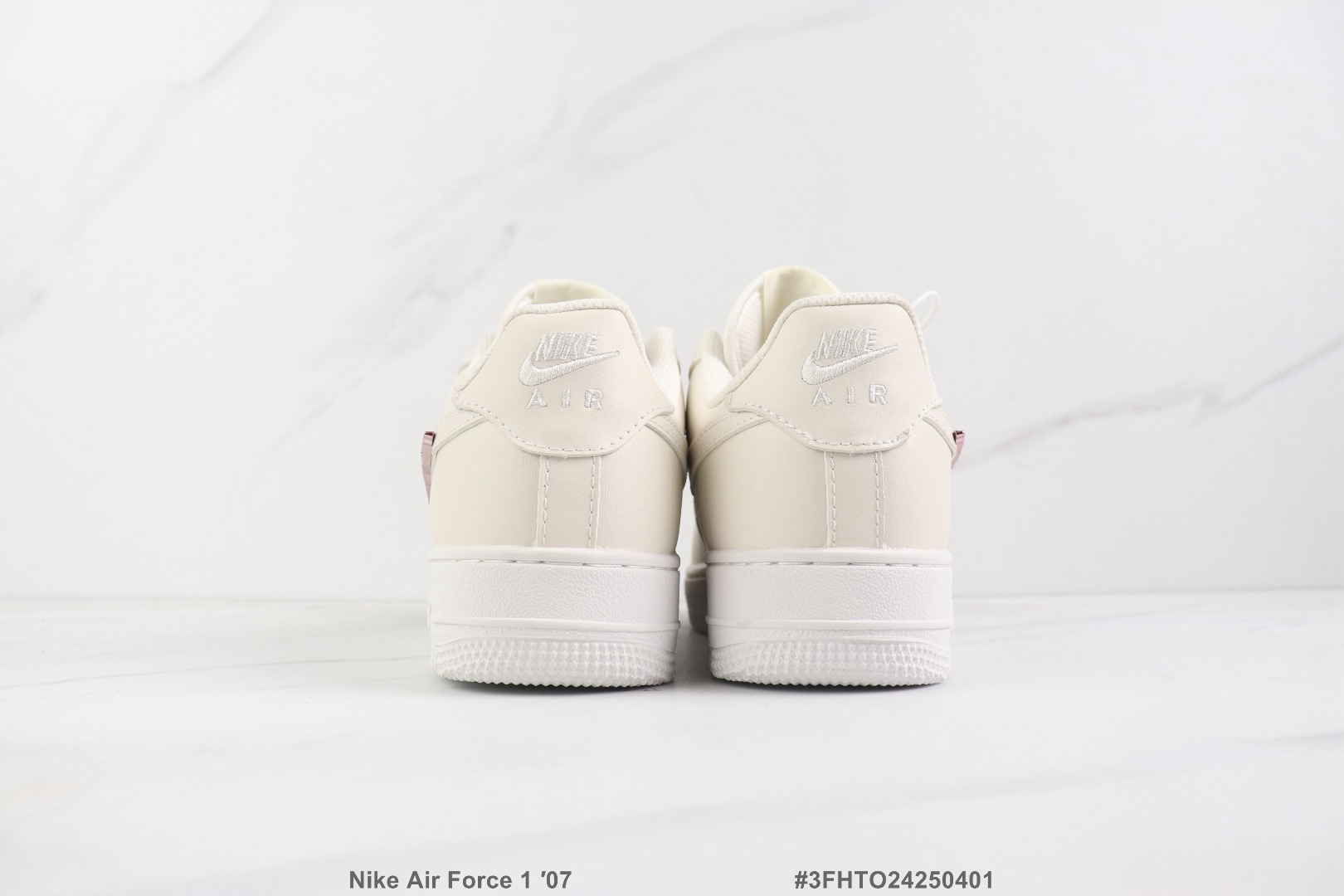 Nike Air Force 1 '07 white cream black