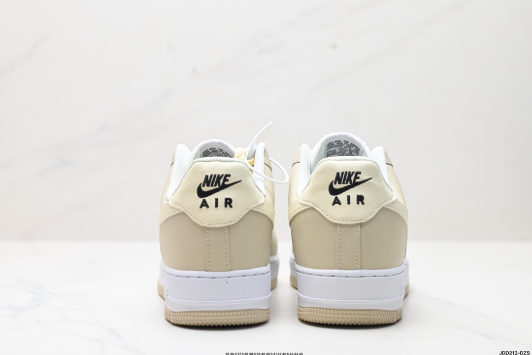 Nike Air Force 1 '07 FN7439-133 white cream