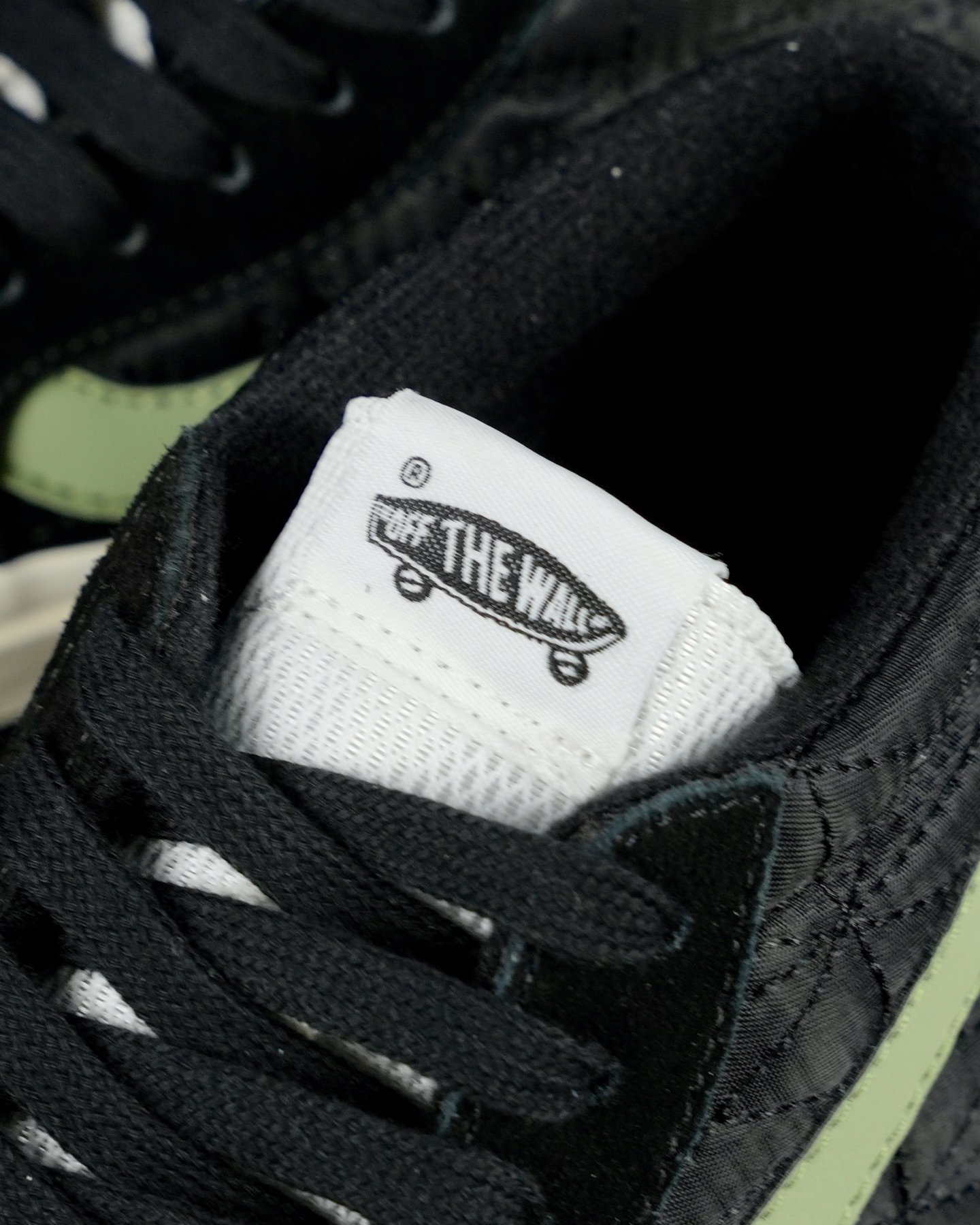 Vans Premium Sk8-Mid Black/Green VN000CQQBLK