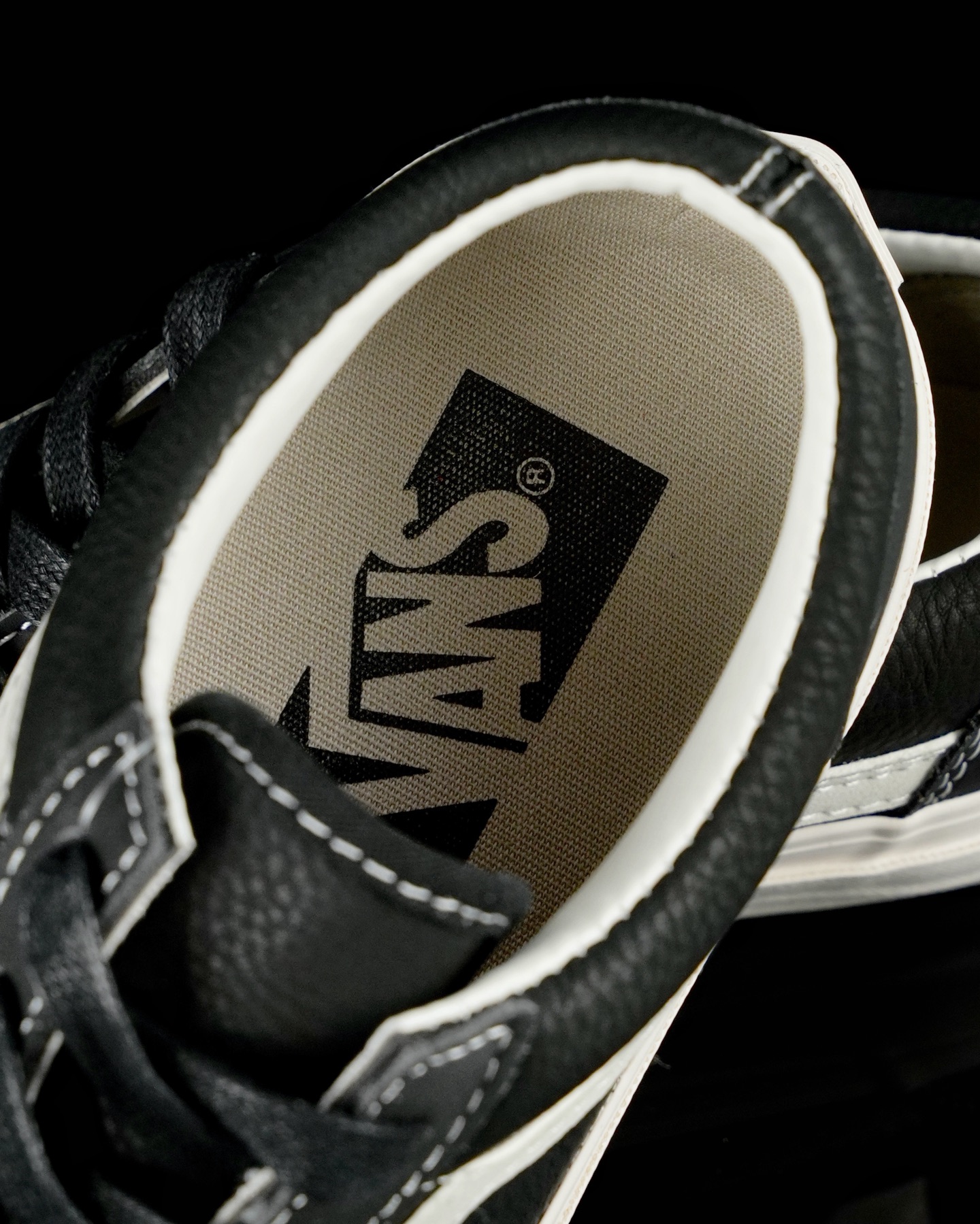 Vans Premium Old Skool 36 VN000D57BLK1