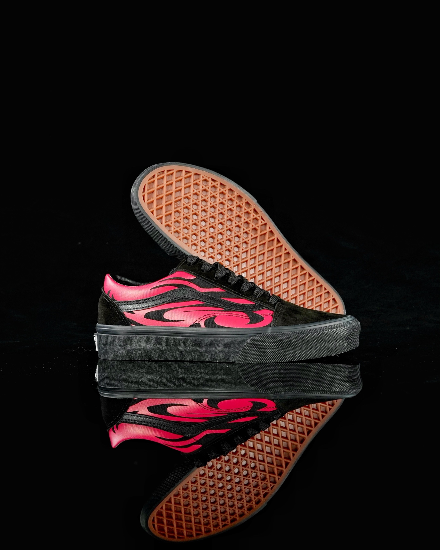 Vans Knu Skool red flame VN000D56458
