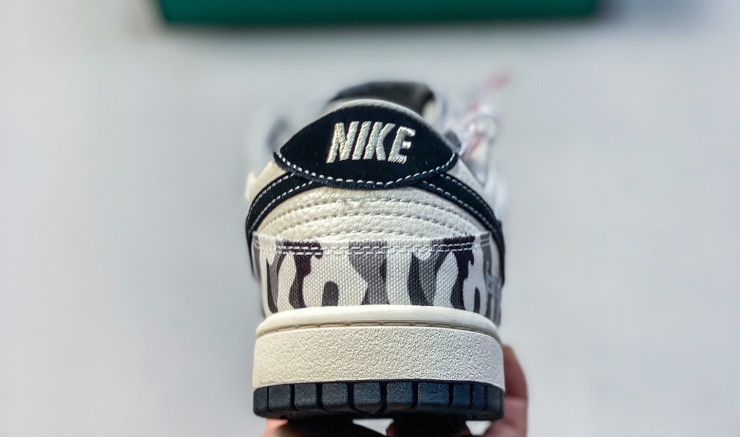 Nike Dunk Low Retro SR2025-002