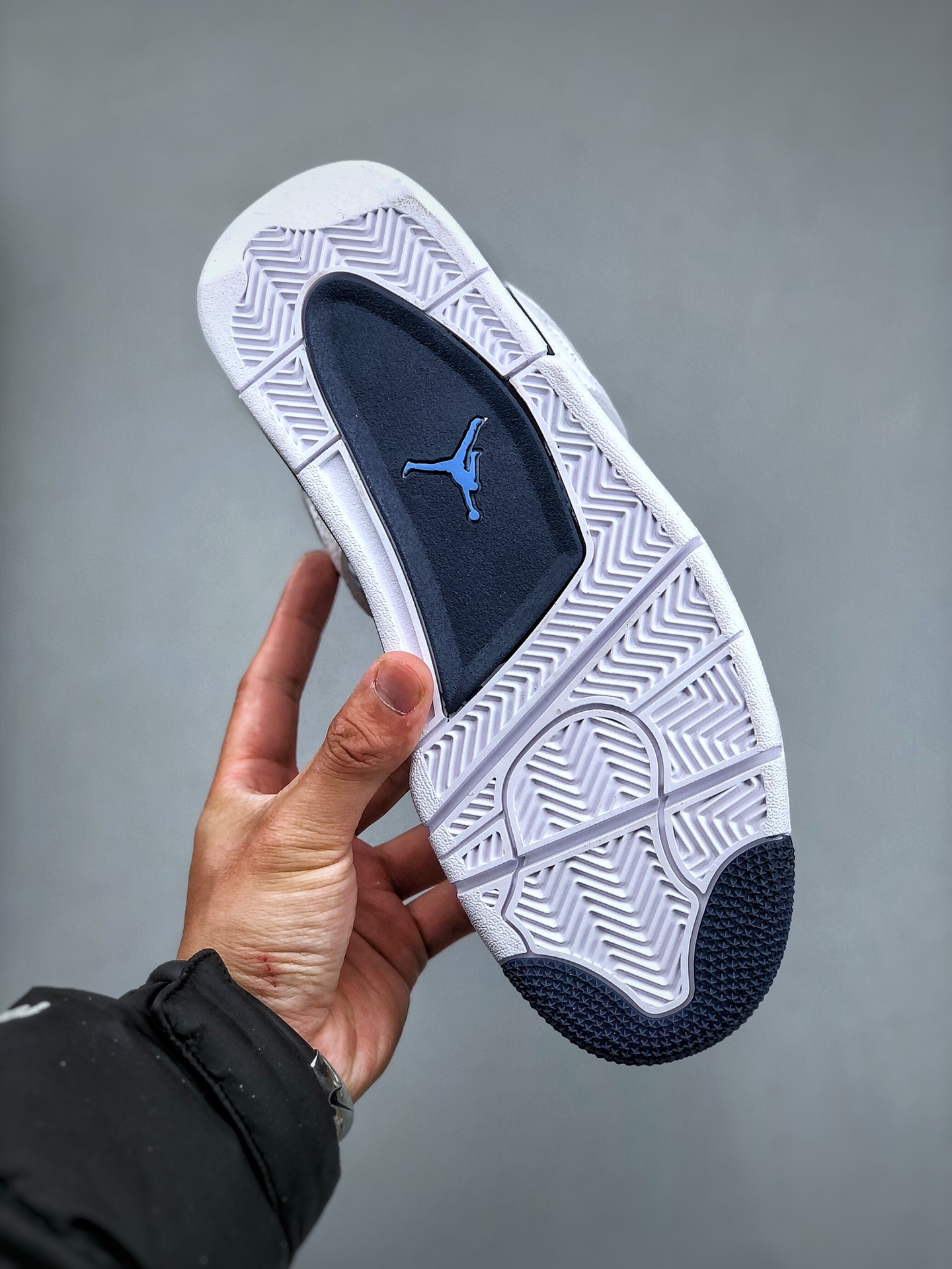 Nike Air Jordan 4 Colombia