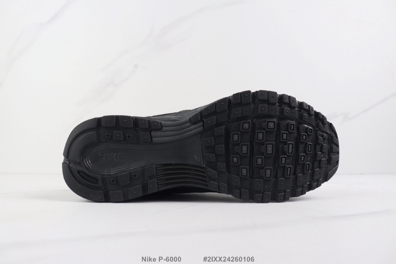 Nike P-6000 Black/White