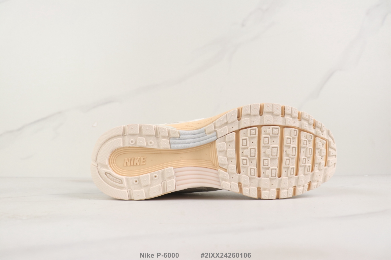 Nike P-6000 Sail/Blue-Peach