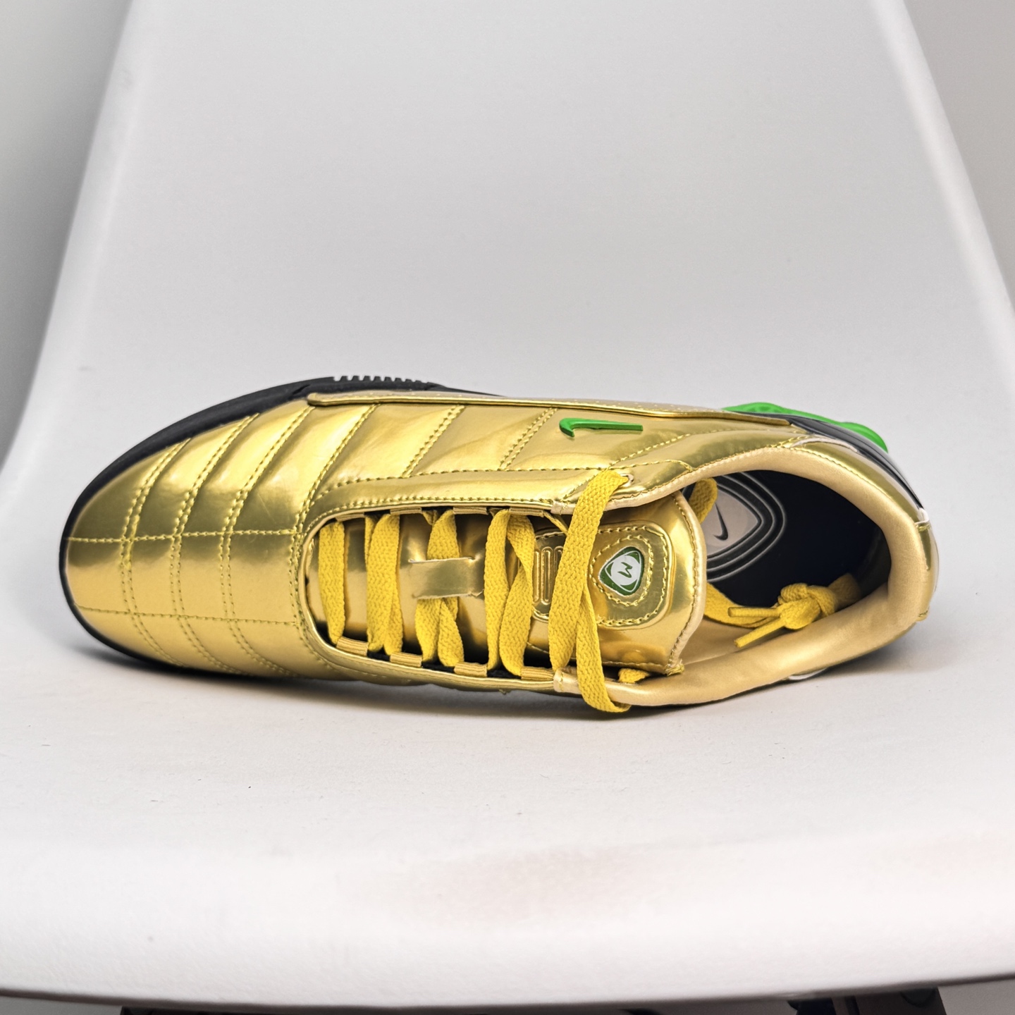 Nike Total 90 Shox Metallic Gold/Green