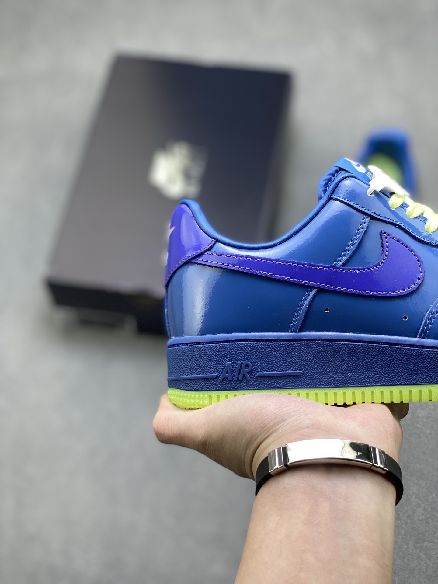Nike Air Force 1 '07 Low Patent Blue/Volt