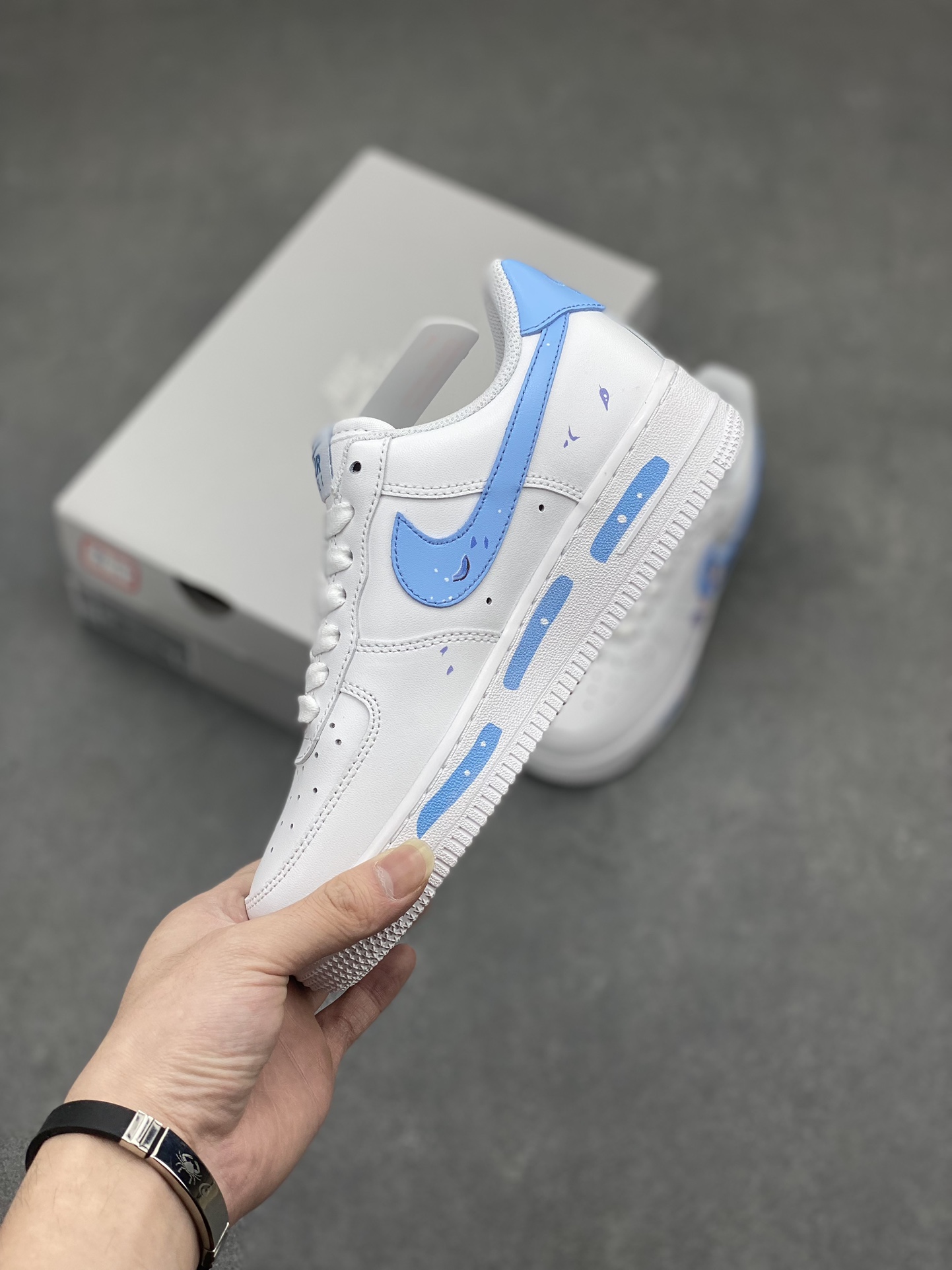 Nike Air Force 1 '07 Low Sakura
