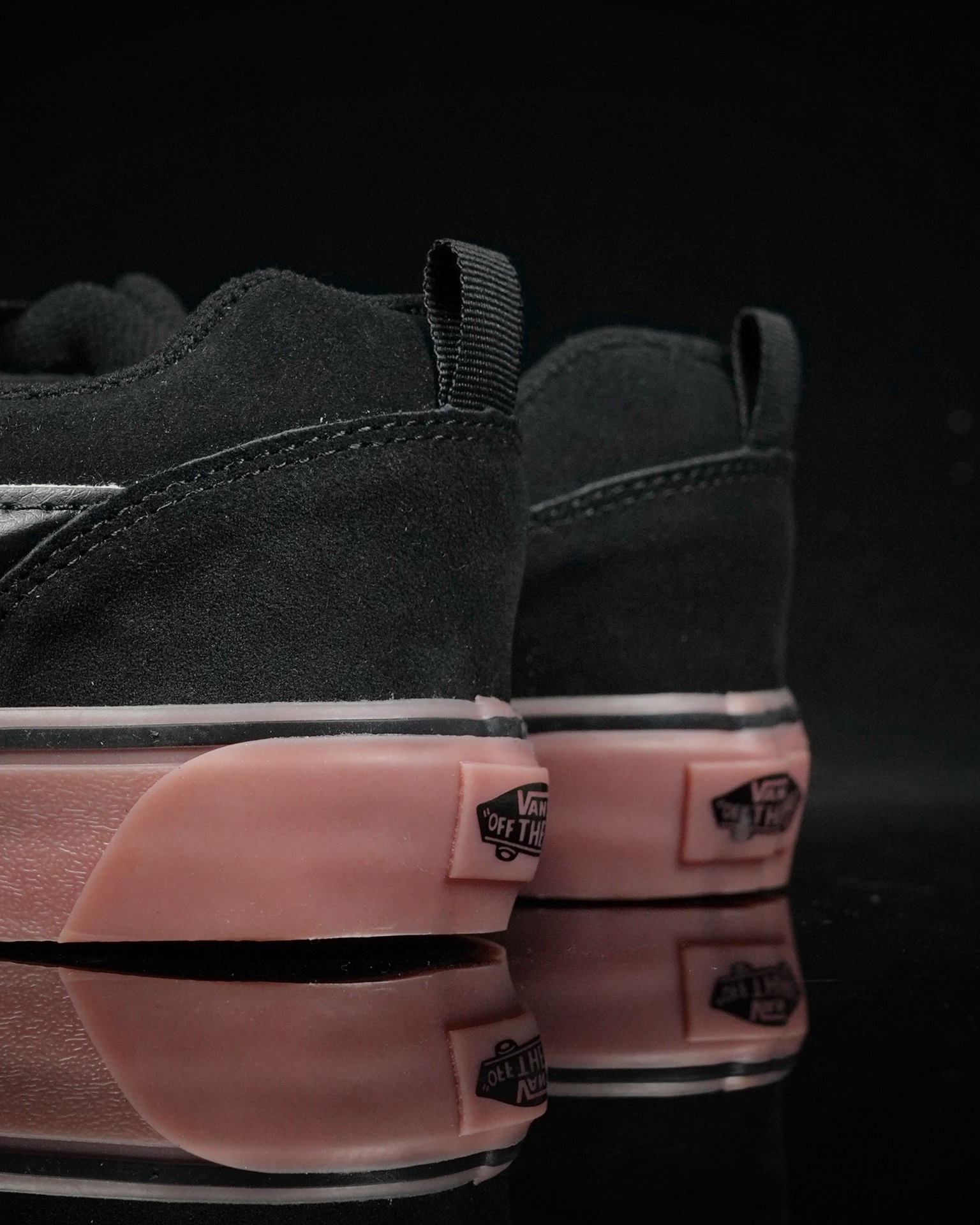 Vans Knu-Skool black pink