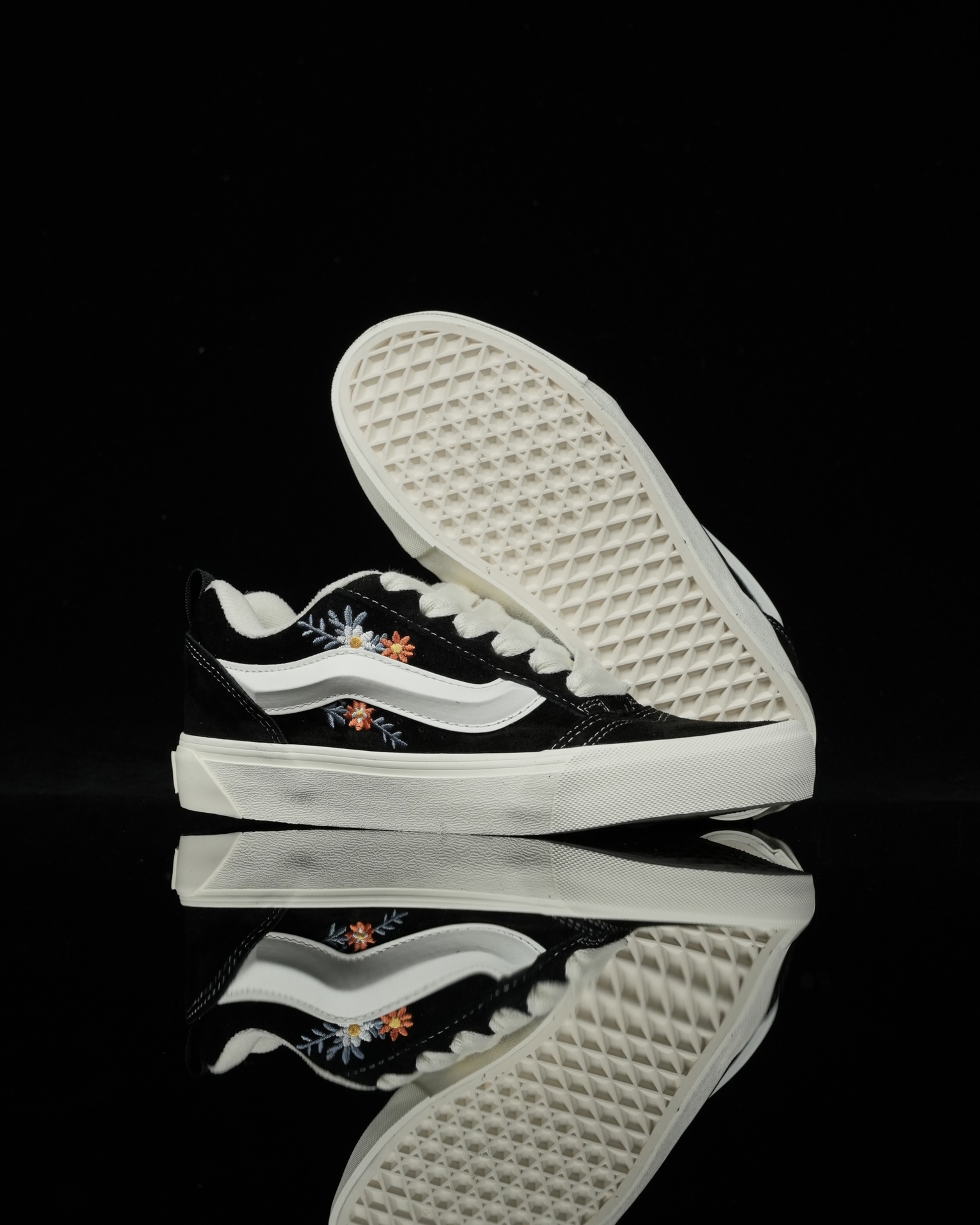 Vans Knu-Skool small flower