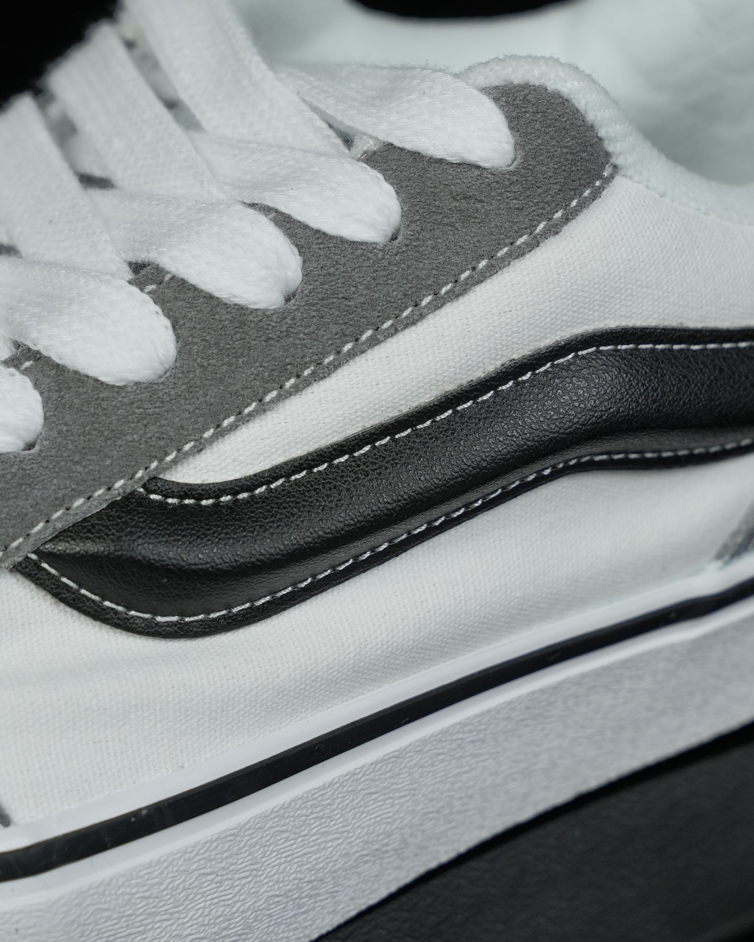 Vans Knu-Skool grey white black