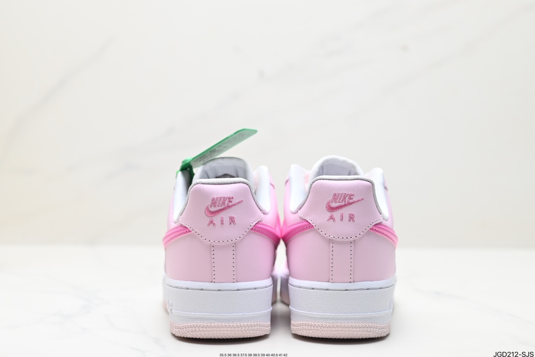 Nike Air Force 1 '07 LX pink