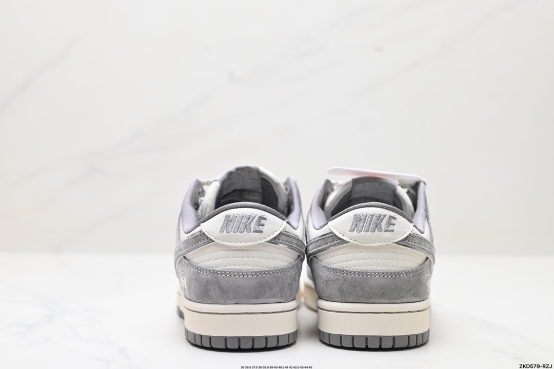 Nike Dunk Low x Stussy white grey