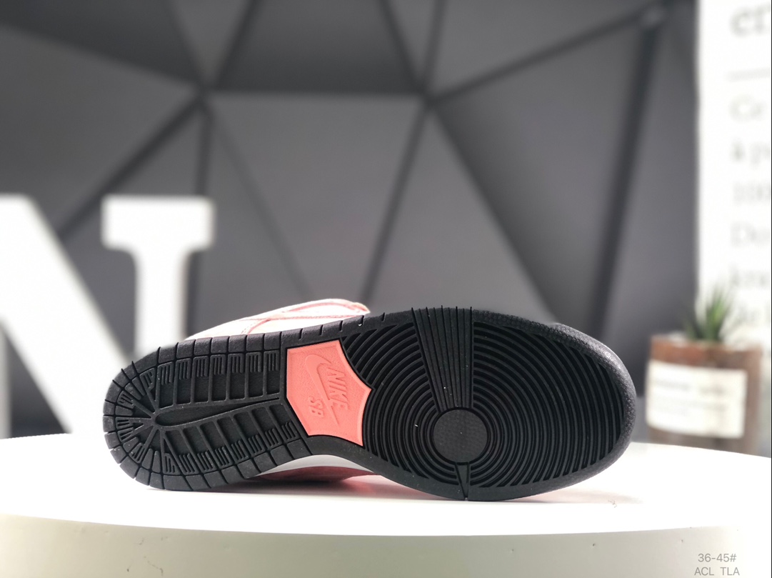 Nike SB Dunk Low CV1655 pink