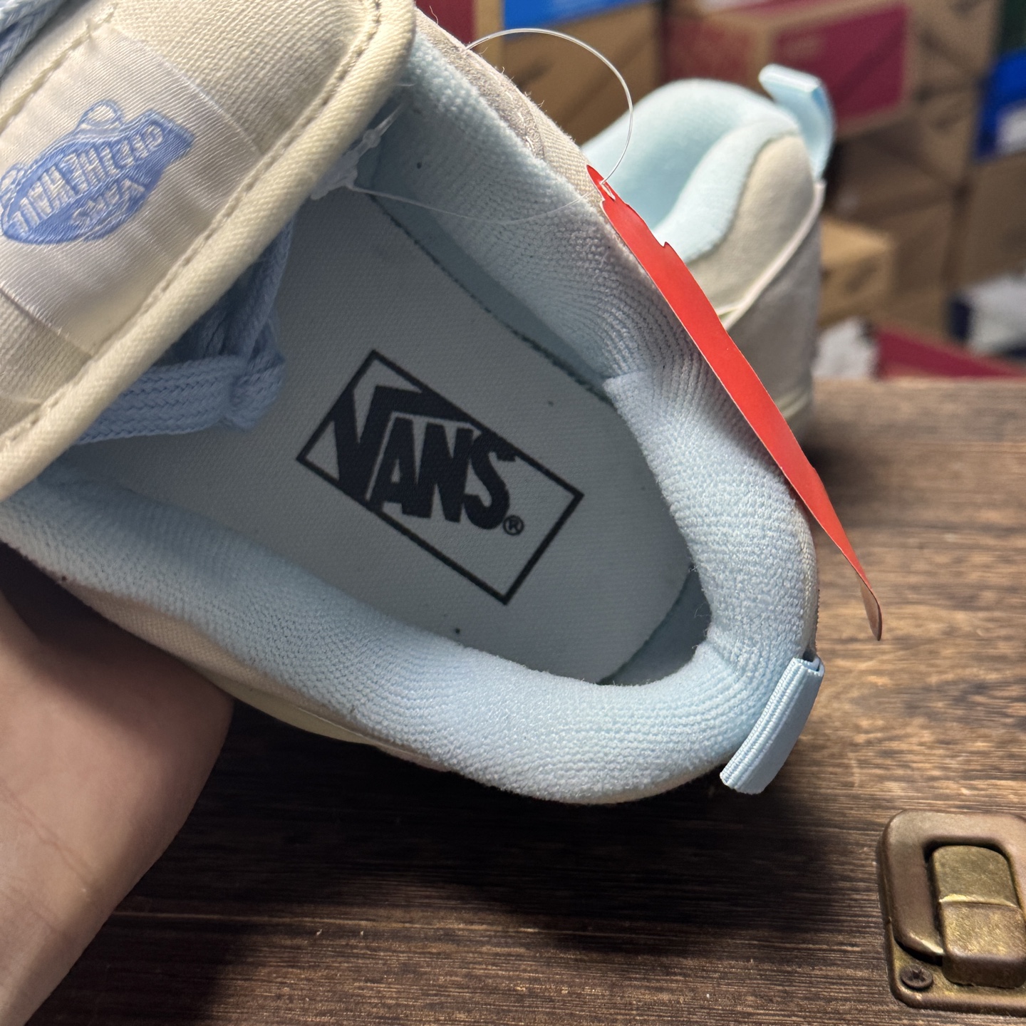 Vans Knu Skool white blue luminous