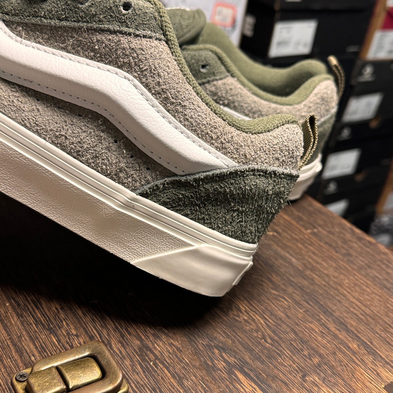 Vans Knu-Skool green gray