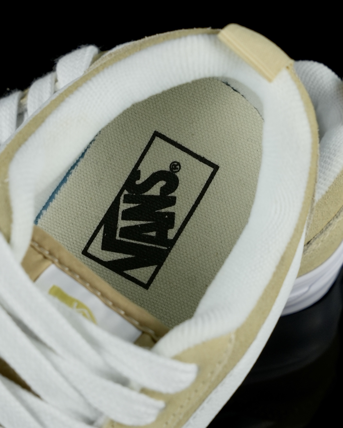 Vans Knu-Skool pastel yellow