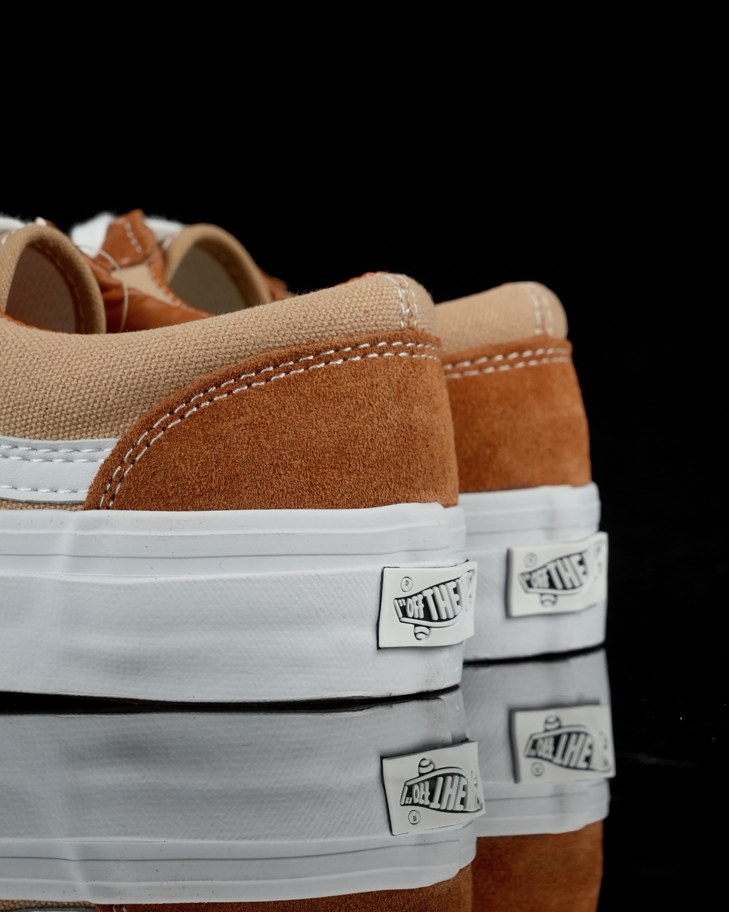 Vans Old Skool LX 36VT orange VN000D57TBR