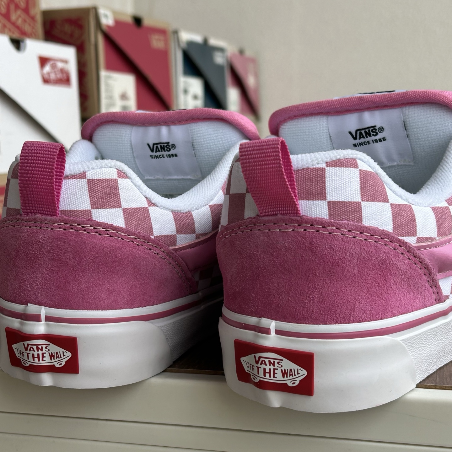 Vans Knu Skool peach