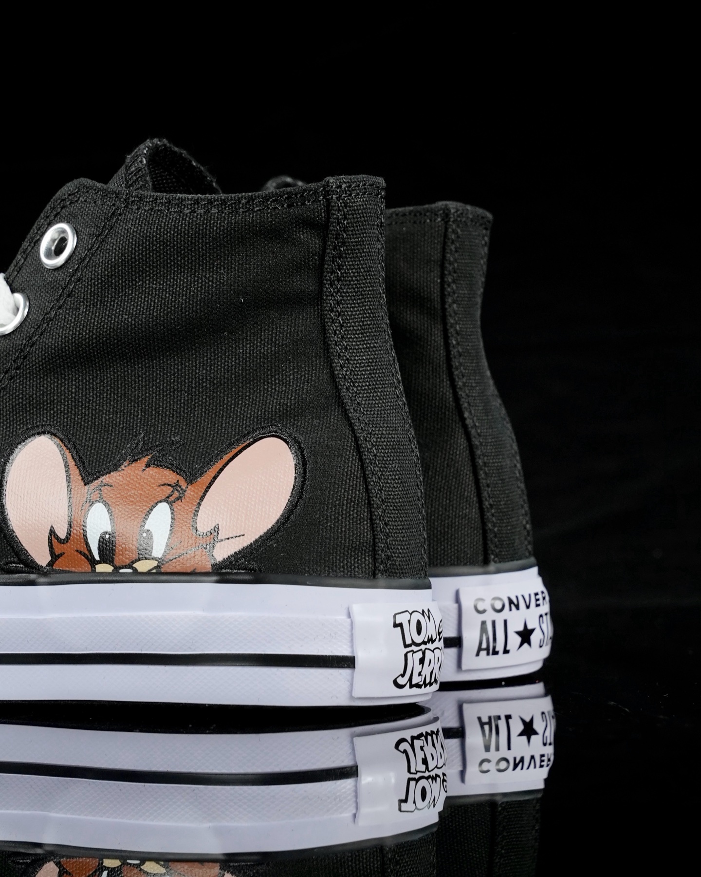 Converse 1970s Tom & Jerry A15113C