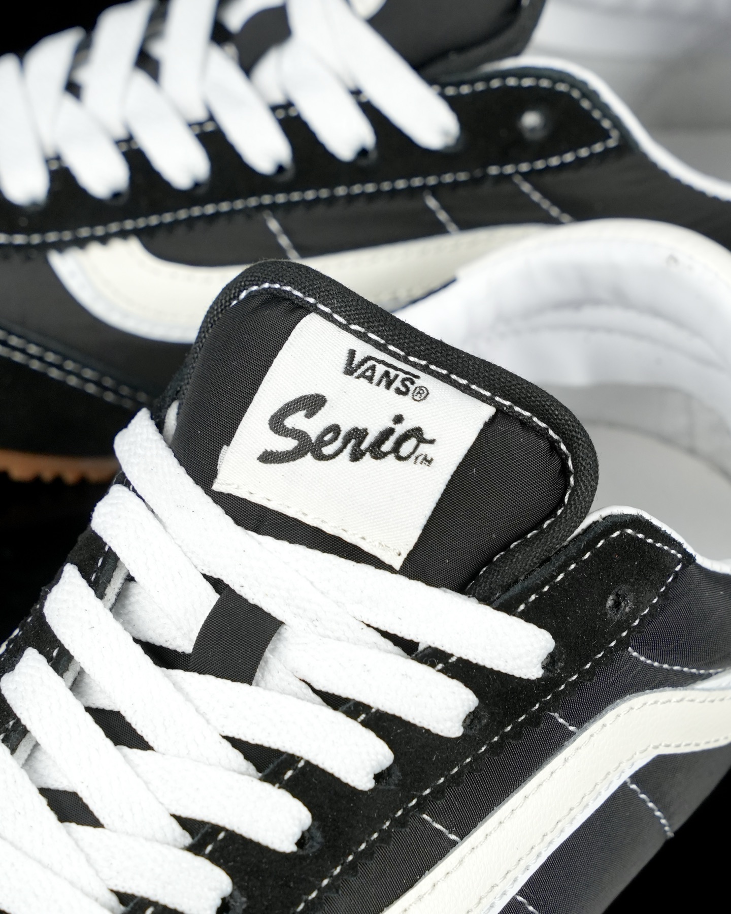 Vans Super LowPro black VN000D83BLA