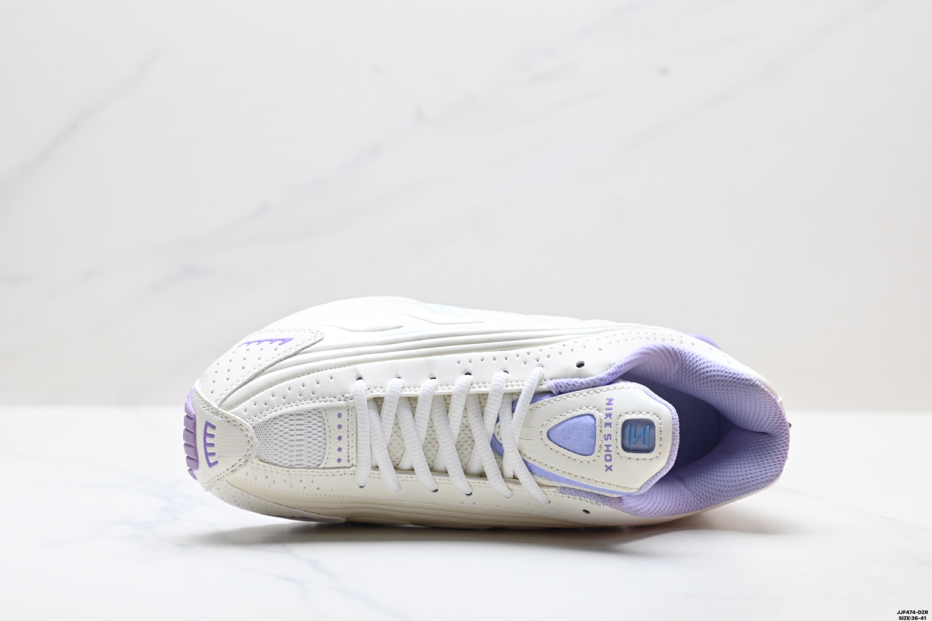 Nike Shox R4 soft pearl