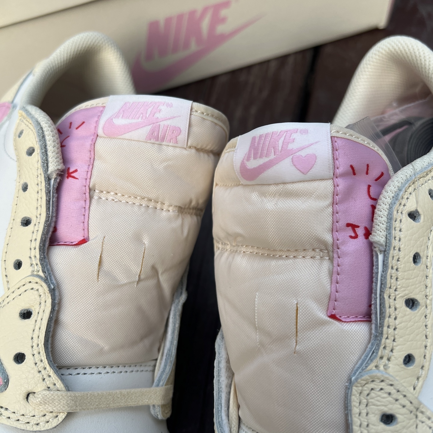 Nike Air Jordan 1 Low OG SP x Travis Scott Pink Sail