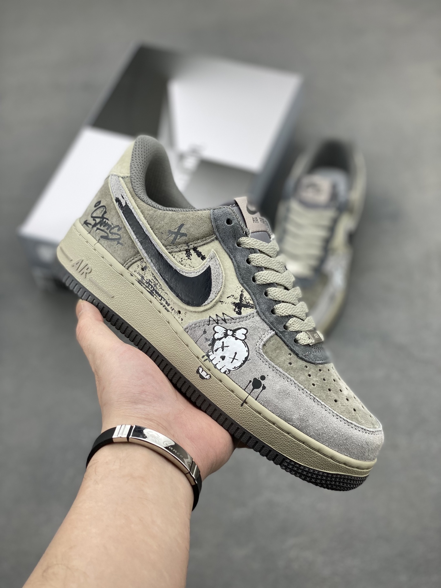 Nike Air Force 1 '07 Dark Skull
