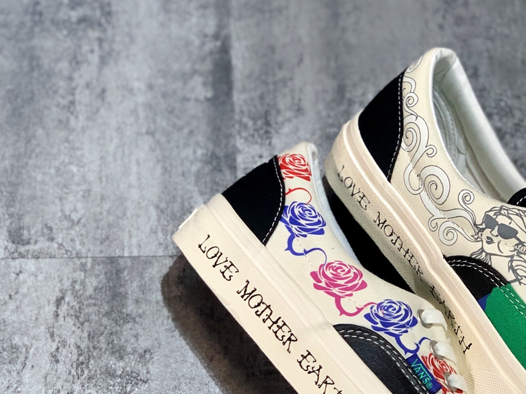 Vans Era Love Mother Earth