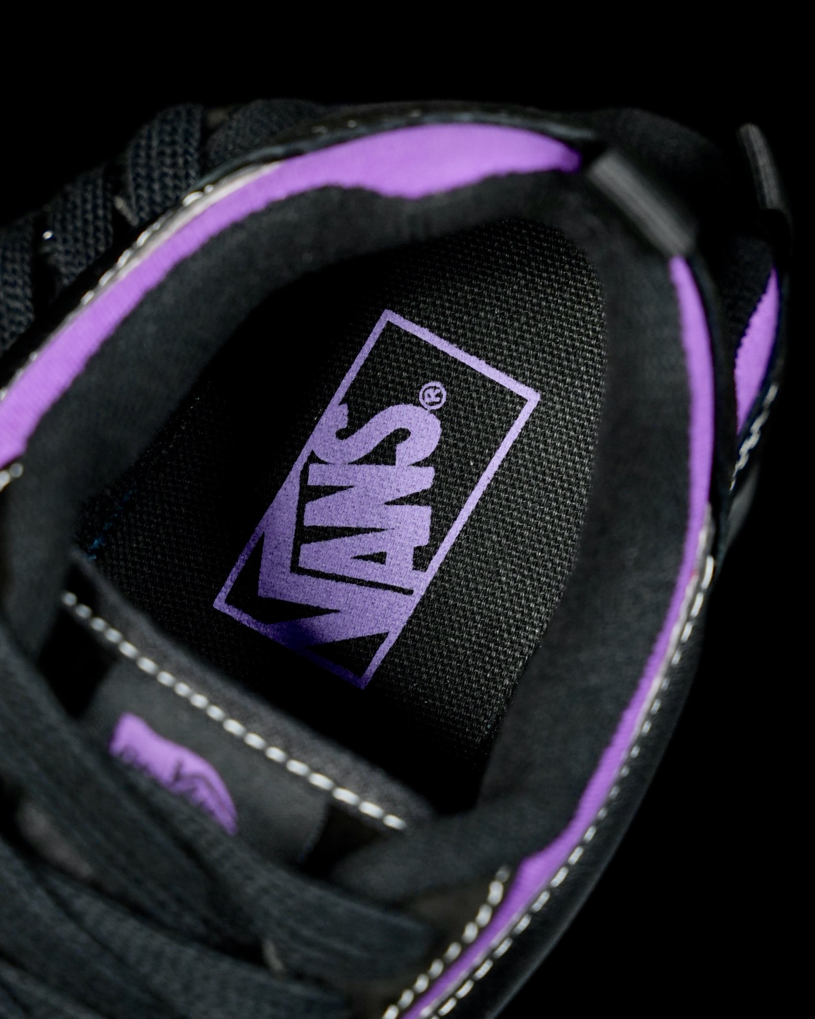 Vans Knu-Skool black purple
