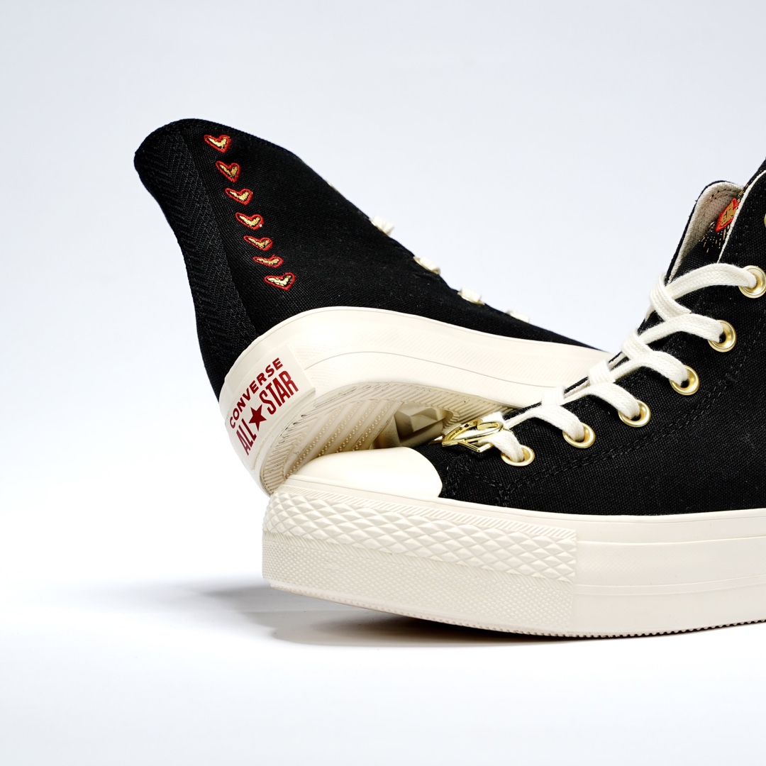 Converse platform lift A05138C