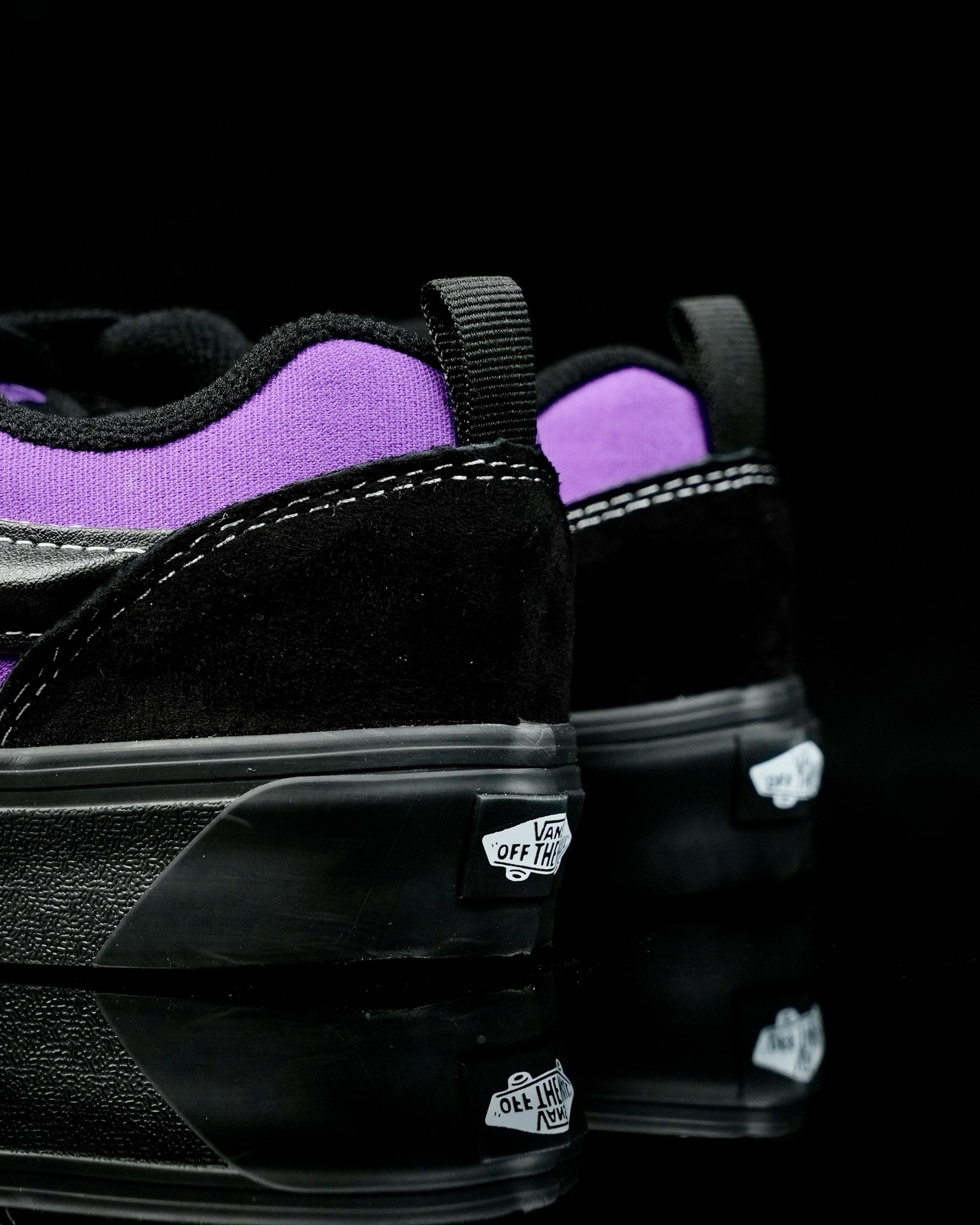 Vans Knu-Skool black purple