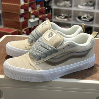 Vans Knu-Skool cream