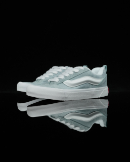 Vans Knu-Skool VR3 LX VN000CS0M81