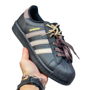 Adidas Originals Superstar all black