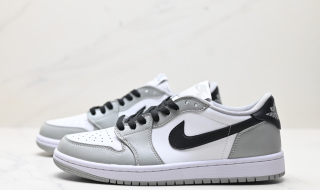 Nike Air Jordan 1 low white and grey