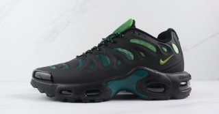 Nike Air Max Plus Drift black green