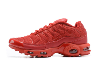 Nike Air Max Plus TN red