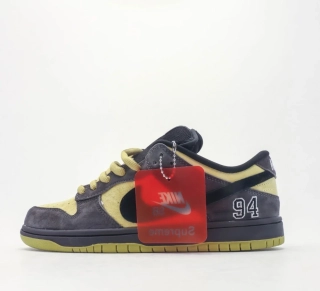 Nike SB Dunk Low Supreme 94 grey green