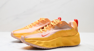 Nike Ava Rover Celestial Gold