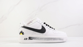 Nike Air Force 1 '07 x Peaceminusone White/Black