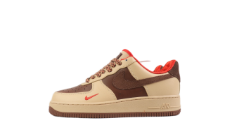Nike Air Force 1 Low Sand & Chocolate Red